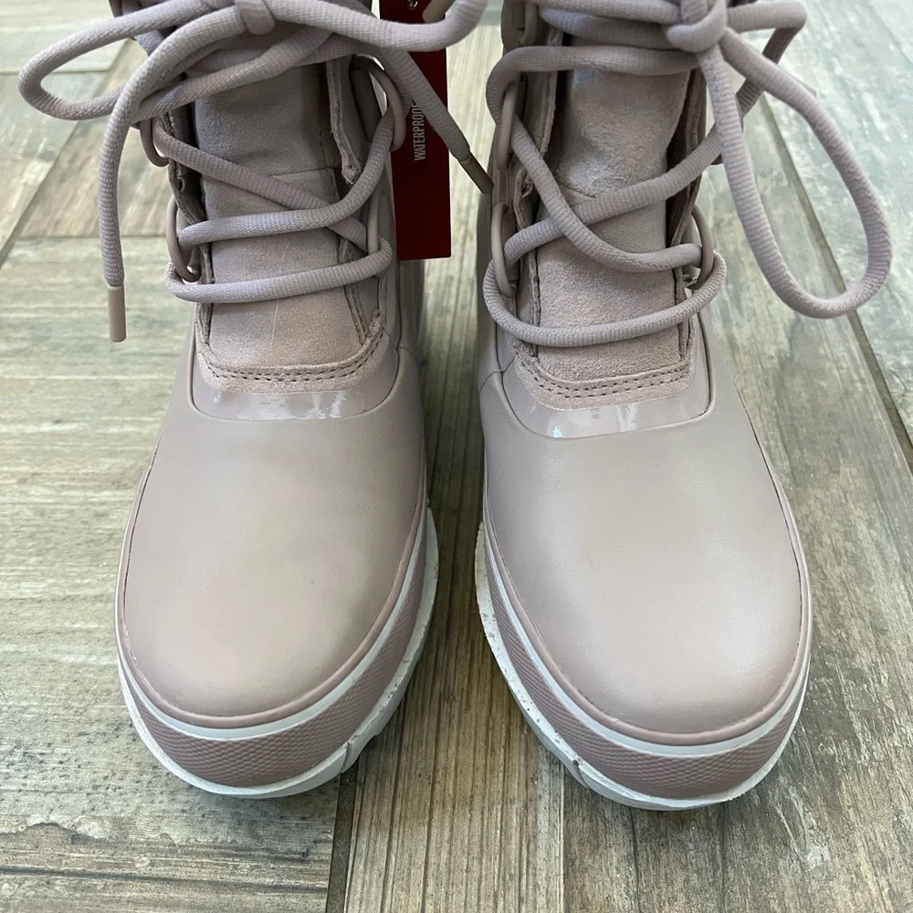 Sorel Women's Joan of Arctic Next Boots size 6.5